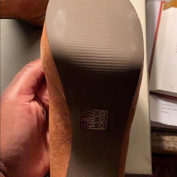 Platform - Picture 3 of 5